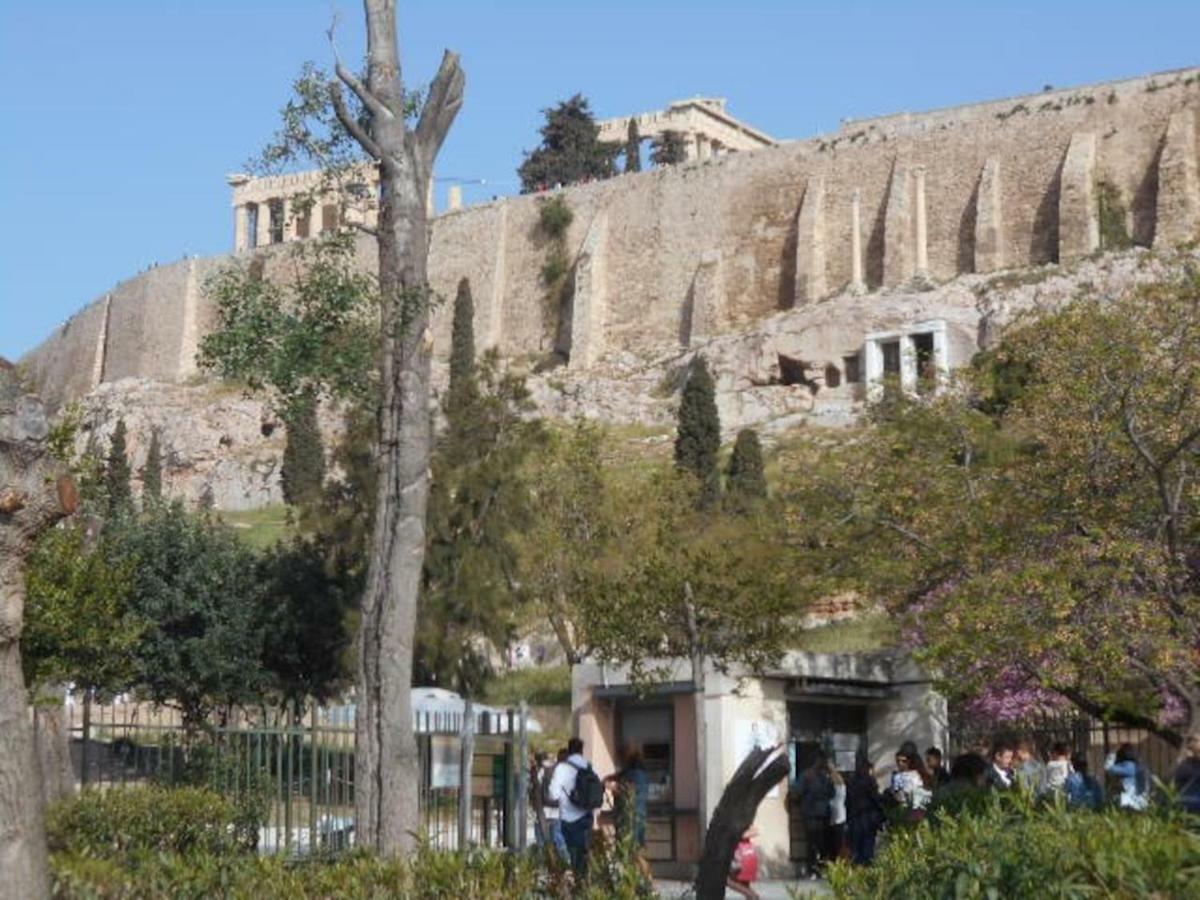 Koukaki-Acropolis Roomy With A Private Veranda Apt. Athen Exterior foto